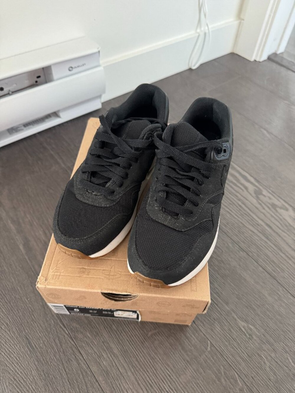 RARE NIKE X APC WOMENS AIR MAX 1 BLACK SIZE 6 LIMITED EDITION
